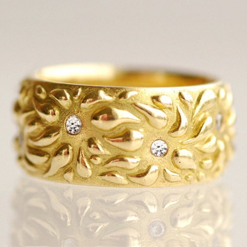 Gold Leaf Wedding Ring Gold Wedding Leaf Ring Leaves Wedding Etsy Israel