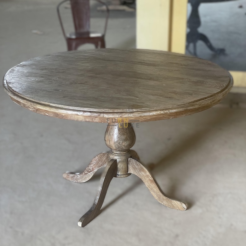 Rustic Farmhouse Round Dining Table, Reclaimed Wood Kitchen Table ...