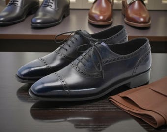 Handgemaakte donkerblauwe leren brogueschoenen voor heren – veterschoenen voor op kantoor en in het zakenleven