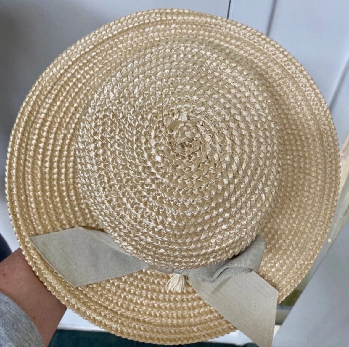 Classic Vintage DORIS DESIGNED 1960s Ladies Straw Hat Wide  display picture 3