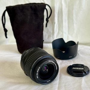 vintage 1980s NIKON af-s dx NIKKOR Zoom LENS ed 18-55mm 1:3.5-5.6 G ii bag hood