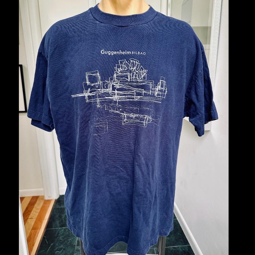 Guggenheim t shirt - Etsy 日本