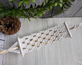 Hamaca de macramé en miniatura a escala 1:12, muebles bohemios para casa de muñecas, minihamaca para muñecas, decoración de algodón natural para casa de muñecas.