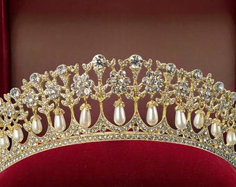 Tiara dorada de cristal y perlas – Corona real vintage para bodas, graduaciones, quinceañeras y concursos de belleza