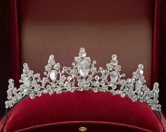 Tiara nupcial de cristal plateado – Corona floral de diamantes de imitación en forma de lágrima