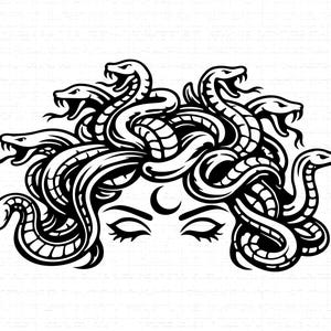 Peut inclure: Illustration en noir et blanc du visage de Méduse. Ses cheveux sont composés de nombreux serpents avec des bouches ouvertes et des langues fourchues. Les yeux sont fermés et un croissant de lune est au-dessus du front.