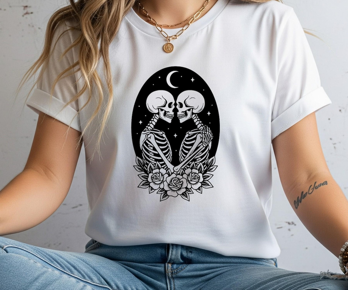 Kissing Skeletons SVG: Skeleton Couple Love Forever, Romantic Skull ...
