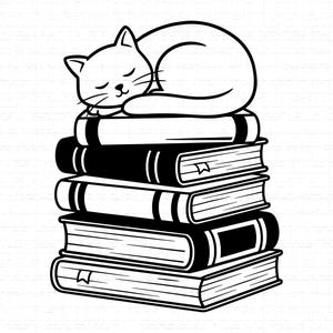 Puede incluir: Ilustración en blanco y negro de un gato durmiendo sobre una pila de libros. Los libros tienen lomos negros con rayas blancas y páginas blancas. Se ve un marcador de libros en uno de los libros.