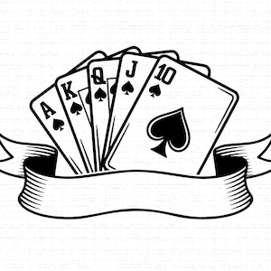 Può includere: Illustrazione in bianco e nero di una mano di poker, con l'Asso, il Re, la Regina, il Jack e il 10 di picche. Le carte sono disposte sopra un banner decorativo, su uno sfondo strutturato. Un design classico per gli appassionati di giochi di carte.