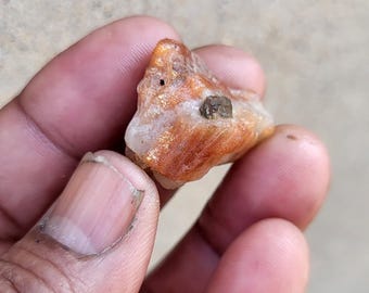 Natural Sunstone Rough, Healing Crystal, 40 Carats