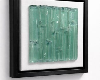 Handgemaakte smaragdgroene gesmolten glasmuurkunst, ingelijst modern interieur