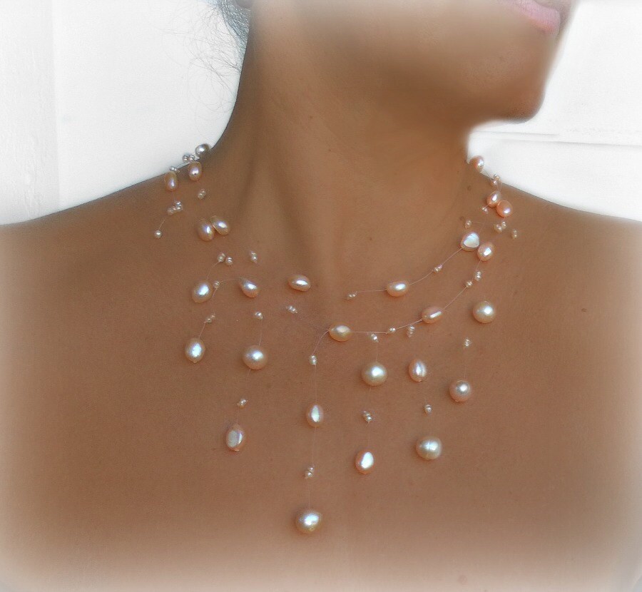 Illusion Necklace Floating Peach Pearl 