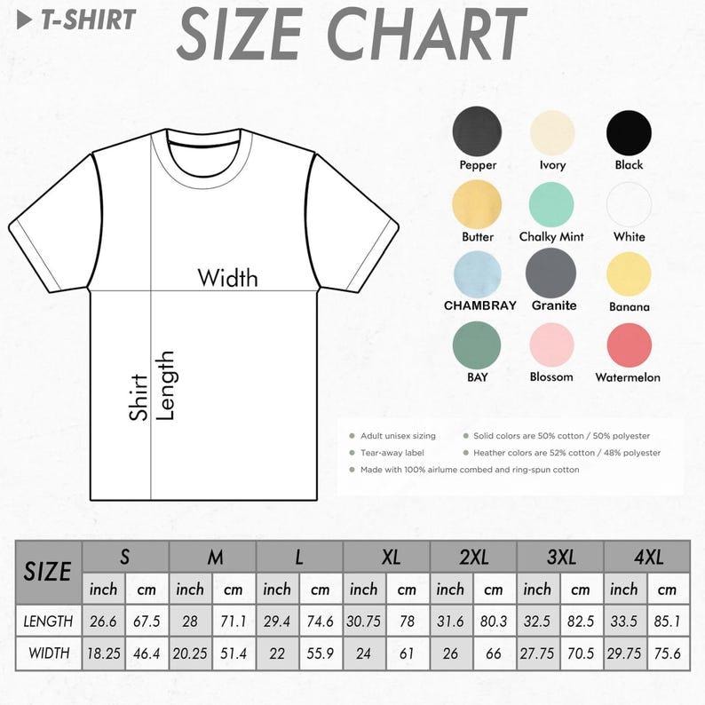 K&ouml;nnte beinhalten: Eine T-Shirt-Gr&ouml;&szlig;entabelle mit Ma&szlig;en in Zoll und Zentimetern. Die Tabelle enth&auml;lt die L&auml;nge und Breite des Shirts f&uuml;r die Gr&ouml;&szlig;en S bis 4XL. Farbmuster umfassen Pfeffer, Elfenbein, Schwarz, Butter, Kreideminze, Wei&szlig;, Chambray, Granit, Banane, Bay, Blossom und Wassermelone.