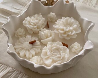 Flower Garden Decorative Soy Wax Candle with Wooden Wick