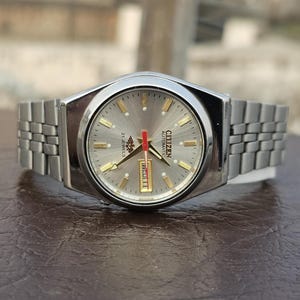 Vintage Citizen Automatic Herrklocka Vintage Japan 21 Juveler 8200A Urverk Dag Datum Fullt Servad Mekanisk Urmätare Restaurerad