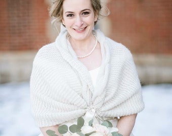 Romantic Wedding Shawls and Boleros, Wedding Bolero, Bridal Cape and Gloves Set, Winter Wedding Shawl for Brides and Bridesmaids