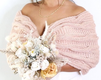Blush Mohair Brudsjal: Handstickad Bröllopsjal, Rosa Brudtärnesjal