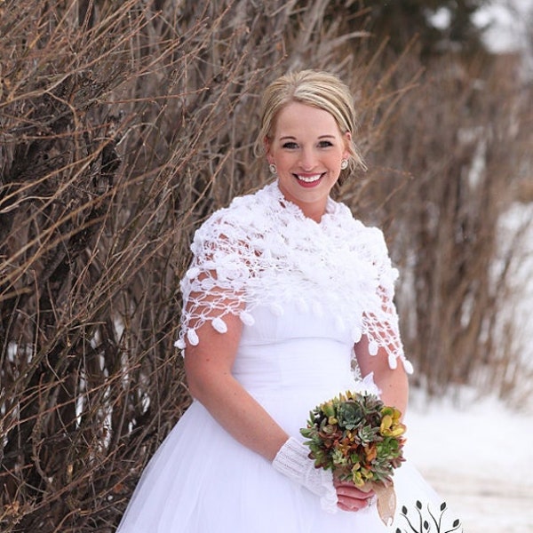 Bridal cape,crochet shawl,bridal capelet,lace shawl,ivory bridal shawl,bridal shrug,white bridal shawl,summer wedding shawl,bridal wrap