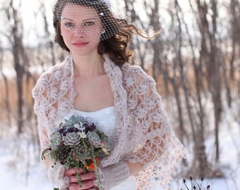 Scialle da sposa beige lavorato a mano, bolero da sposa
