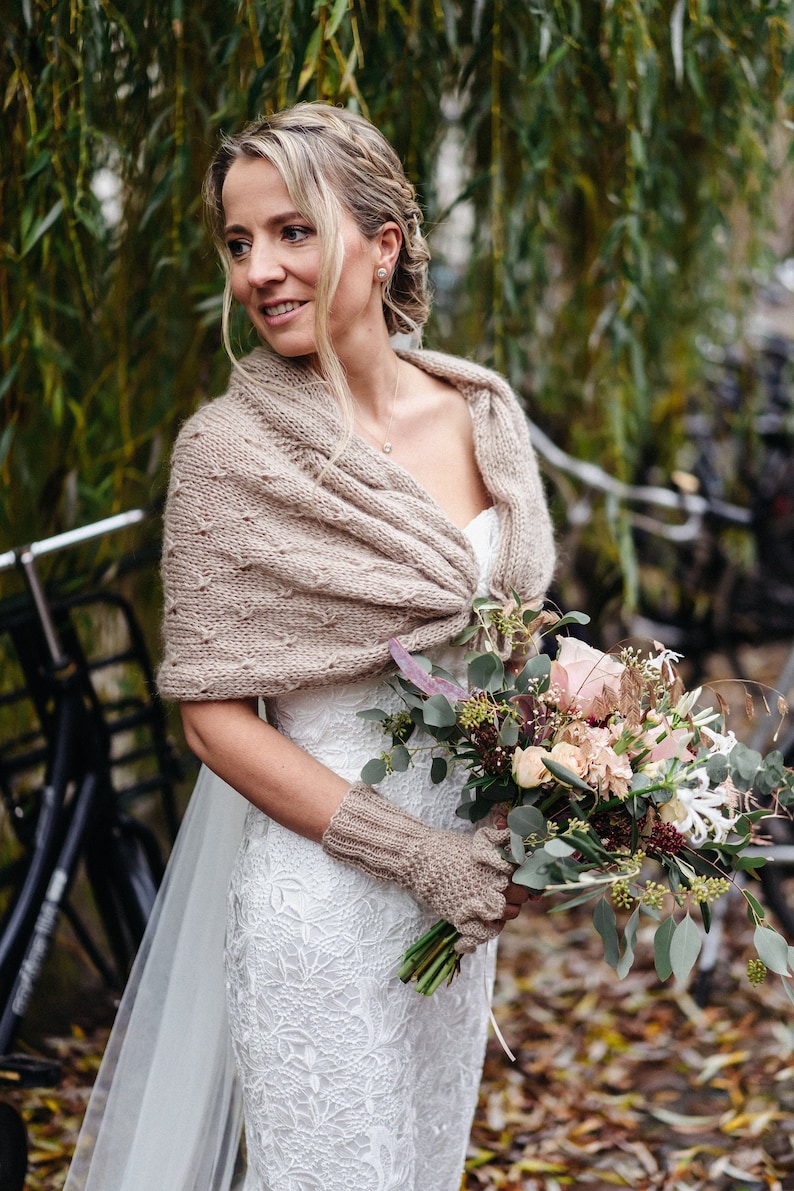 bridal shawl winter wedding