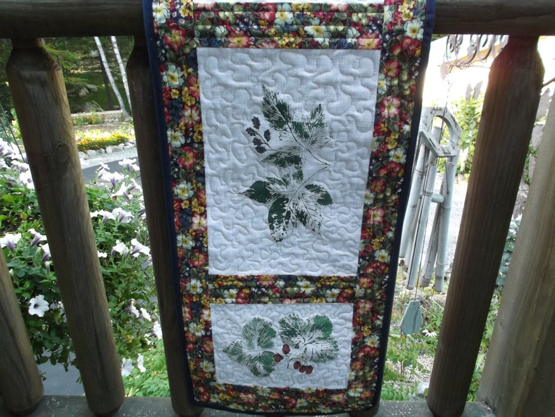 machine quilted table runner hand painted berries