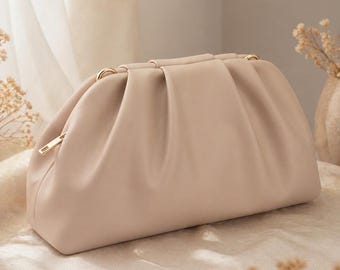 Beige Pleated Clutch Purse for Women, Elegant Evening Bag, Wedding & Bridal Handbag, Gold Chain Shoulder Bag for Prom Party