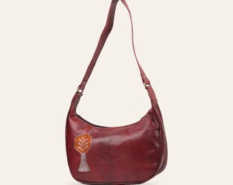 Curved Hobo Shoulder Bag in Certified Real Leather, Deep Cherry, Padmini