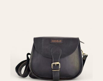 Leather Sling Bag in Black Full-Grain Goat Leather, Marwari Sling