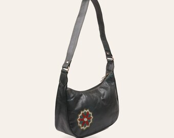 Curved Hobo Shoulder Bag, Certified Real Leather in Dark Olive, Hadi