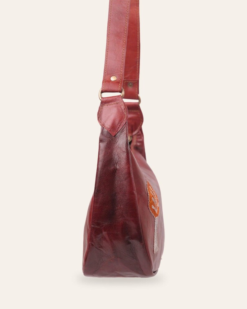 The Kashida Shoulder Bag, Cherry side profile