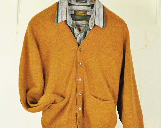 1950's Vintage Mens Cardigan Elbow Patches Medium Golden Sweater