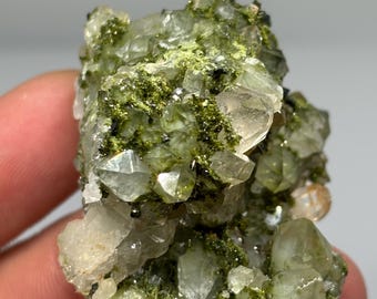 57g Natürlicher Epidot & Quarz Cluster - Hochwertiges Kristallmuster - Hakkari, Türkei