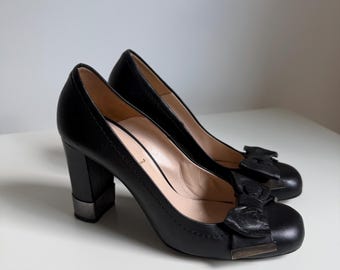 Baldinini Trend Black Leather Pumps with Bow Detail EU 38  Genuine Leather Inside & Outside