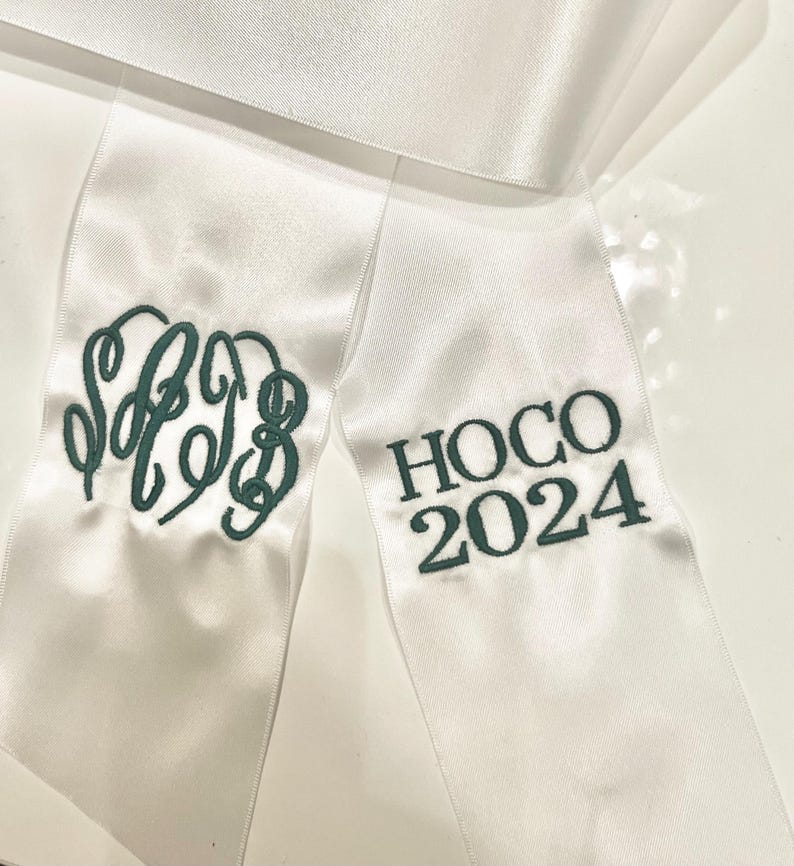 Personalized Embroidered 2026 Bouquet Ribbon, Nosegay, PROM, HOCO, Name ...