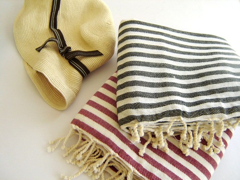 Turkish Towel, Peshtemal, beach towel, bath towel, picnic towel, hamam, SPA, housewarming gift, yoga, bridesmaid gift, Christmas gift image 4