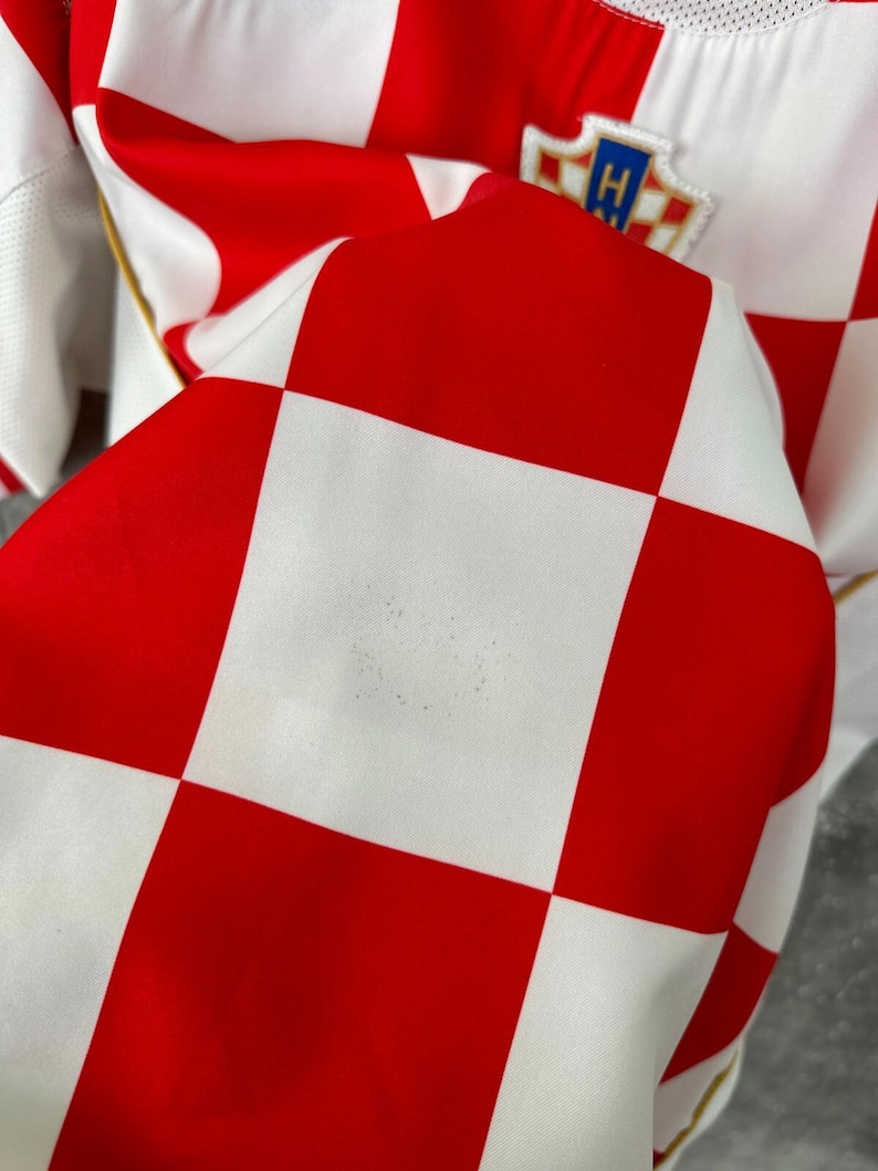Vintage Croatia 2004 2005 Home Football Jersey Nike Shirt Size M image 3