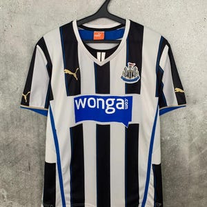 Camisa de futebol vintage do Newcastle United, modelo titular, número 9, Cisse, da Puma, tamanho G (L), anos 2000 imagem 2