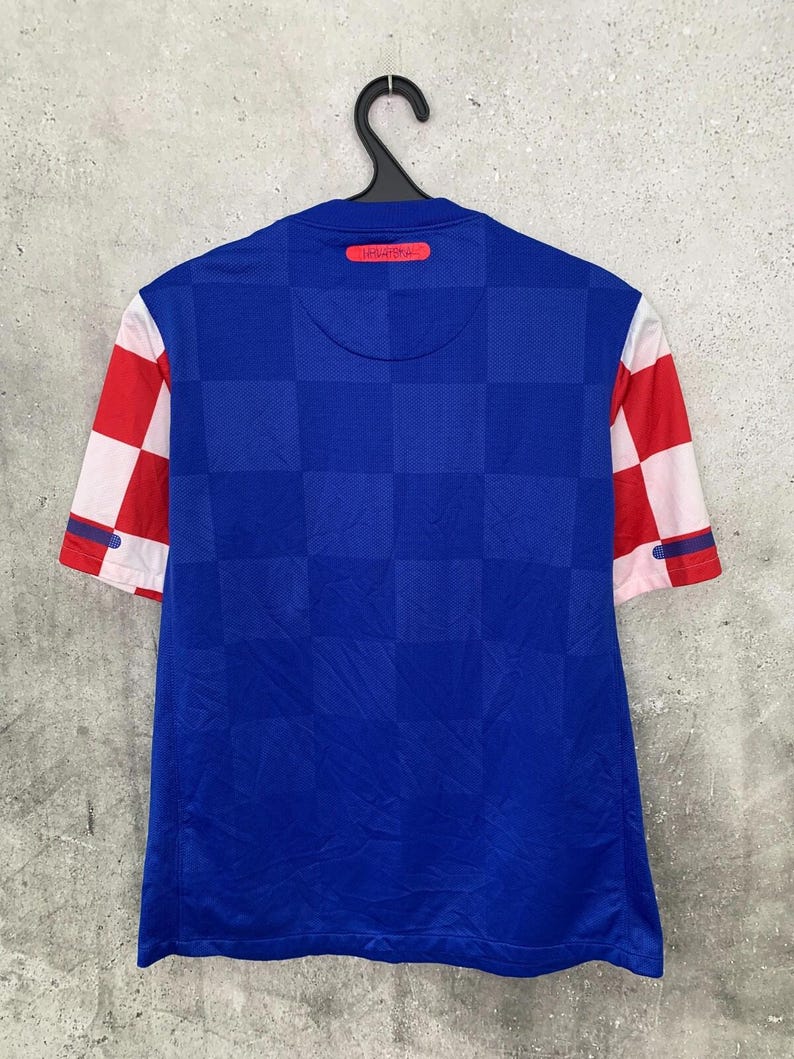 Vintage 2000s Croatia Away Football Shirt Nike National Team Jersey Size M image 3