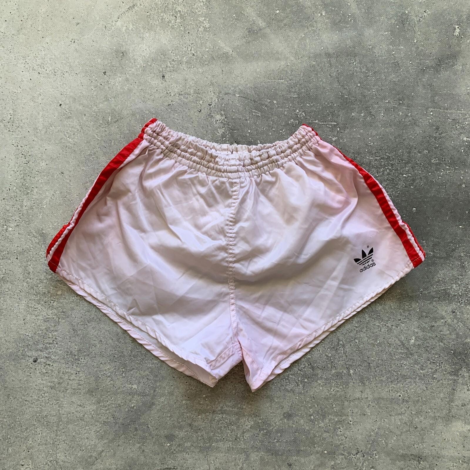 Adidas vintage shorts - Etsy 日本