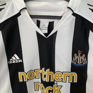 Vintage 2005/2006 Newcastle United Home Football Shirt Adidas Long Sleeve Size XXL image 2
