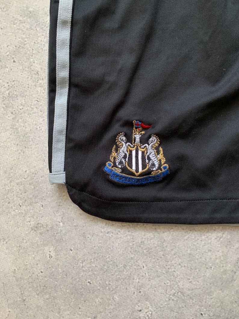 Vintage 2003/2004 Newcastle United Away Football Shorts Adidas Jersey Size S image 3
