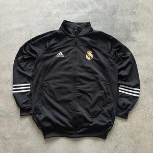 Kurtka treningowa Realu Madryt z rocznika 2001/2002 Adidas, rozmiar L zdjęcie 1