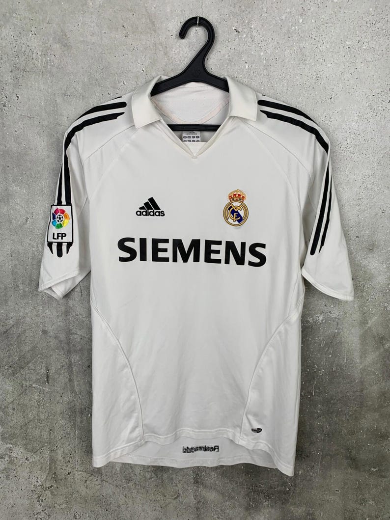 Vintage 2005 2006 Real Madrid Home Football Shirt #23 Beckham Adidas Jersey Size S image 2
