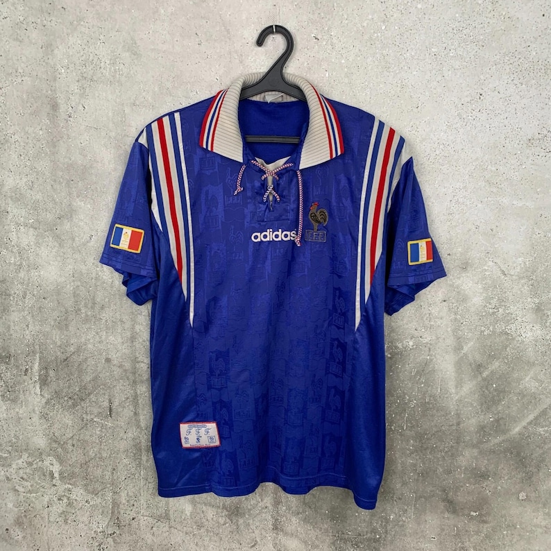 Camiseta de fútbol de la selección francesa de local, temporada 1996/1998, marca Adidas, talla M. imagen 1