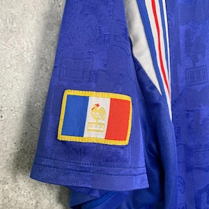 Camiseta de fútbol de la selección francesa de local, temporada 1996/1998, marca Adidas, talla M. imagen 3