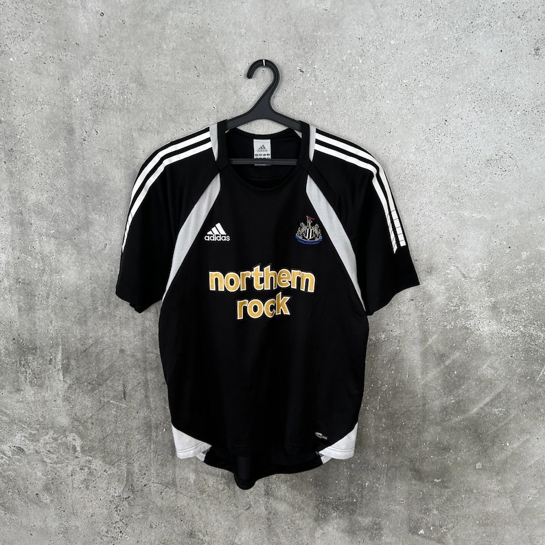 Vintage 2005/2006 Newcastle United Training Football Shirt Adidas Track Jersey Size S image 1