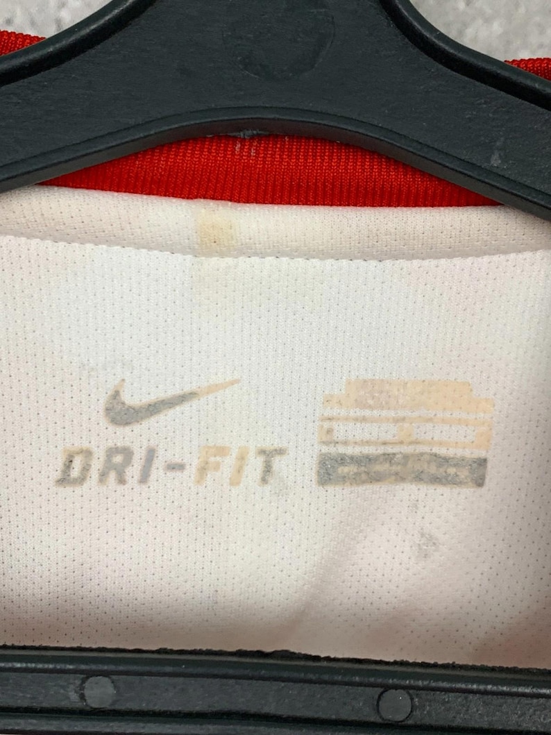 Camiseta de fútbol de Croacia de la década de 2000, marca Nike, talla M. imagen 6