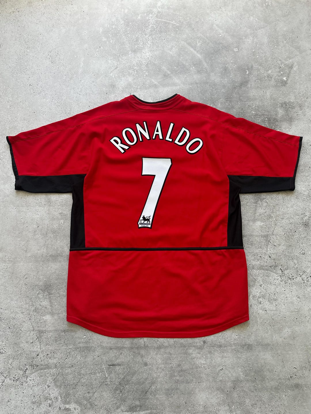 Vintage 2002/2004 Manchester United Home Football Shirt #7