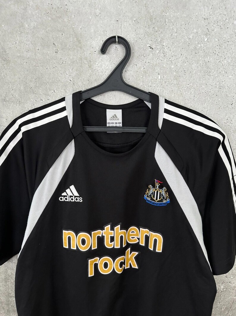 Vintage 2005/2006 Newcastle United Training Football Shirt Adidas Track Jersey Size S image 2
