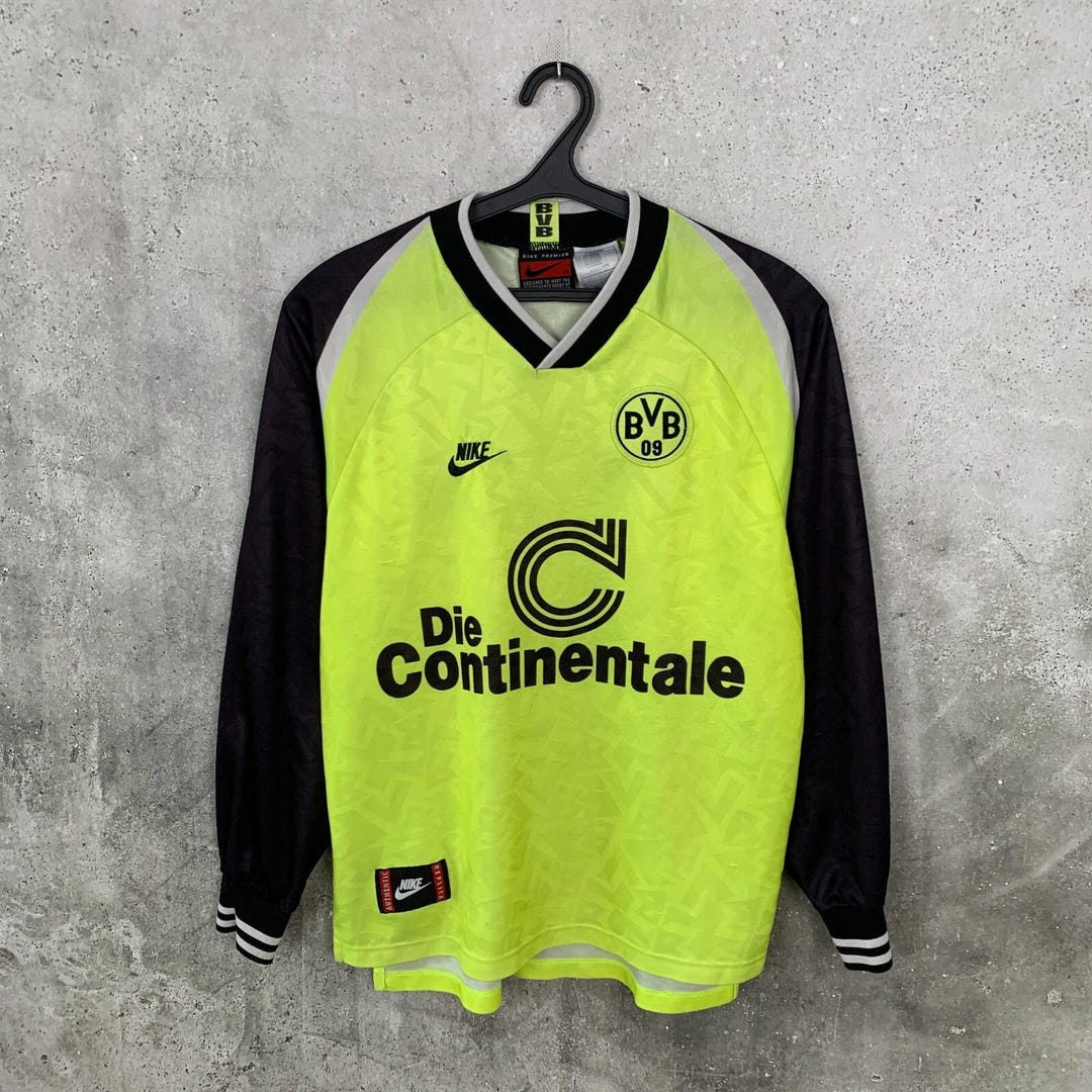 Vintage 1995/1996 Borussia Dortmund Home Football Shirt Nike Long
